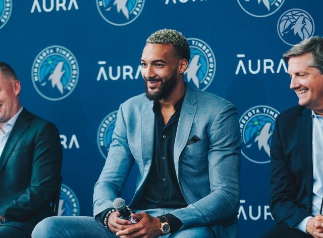 戈贝尔:爵士森林狼交易是双赢 我的目标是夺冠